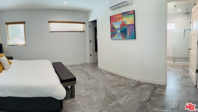 4938 Imlay Avenue, Culver City CA: https://media.crmls.org/mediaz/f993ffa6-515f-479f-b385-2f840d8613a0.jpg
