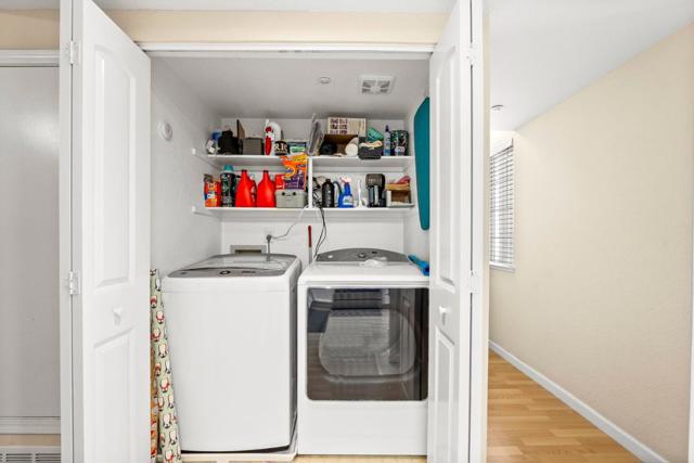 24632 Diamond Ridge Drive, Hayward CA: https://media.crmls.org/mediaz/f994a96f-3144-4bbc-985a-d09bbe4d6100.jpg