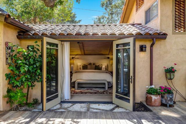 0 SW Santa Rita 4 SW of Ocean Street, Carmel CA: https://media.crmls.org/mediaz/f9956871-c4cf-444a-a6e0-4f574b8b23a6.jpg
