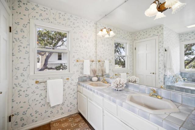 2830 14th Avenue, Carmel CA: https://media.crmls.org/mediaz/f9958dfd-f303-43ea-b5cf-2eaead9e7366.jpg