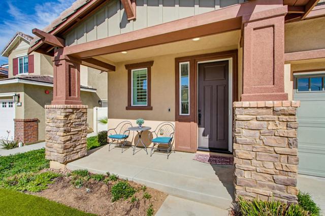 Detail Gallery Image 4 of 64 For 220 Pantaneiro Pl, Fallbrook,  CA 92028 - 3 Beds | 3 Baths