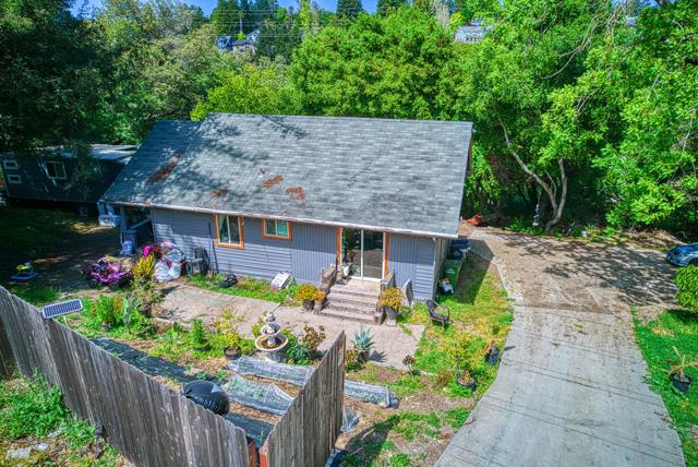 3535 Glen Canyon Road, Scotts Valley CA: https://media.crmls.org/mediaz/f9971c7c-c10c-477b-bf95-e4f3962195d6.jpg