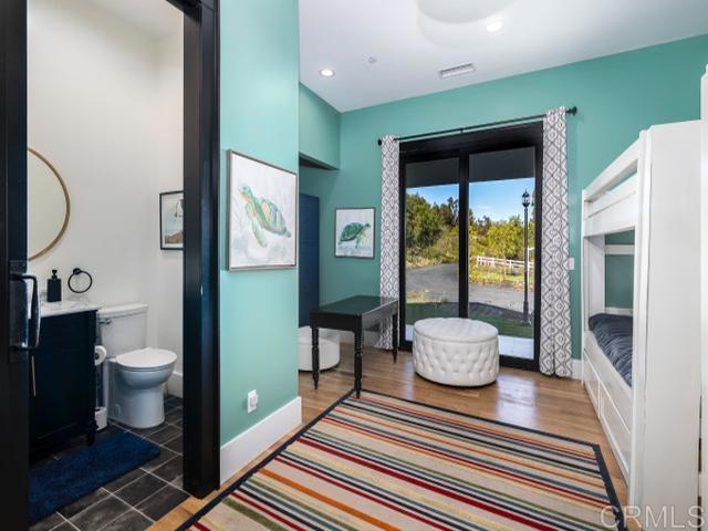 2255 Via Dulcea, Fallbrook CA: https://media.crmls.org/mediaz/f9973a8b-e3e1-42bf-a607-96c5e663b837.jpg