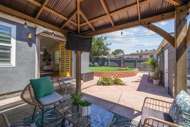 516 Bonito Avenue, Imperial Beach CA: https://media.crmls.org/mediaz/f9974e37-dec1-45c8-8499-680d1fae69e1.jpg