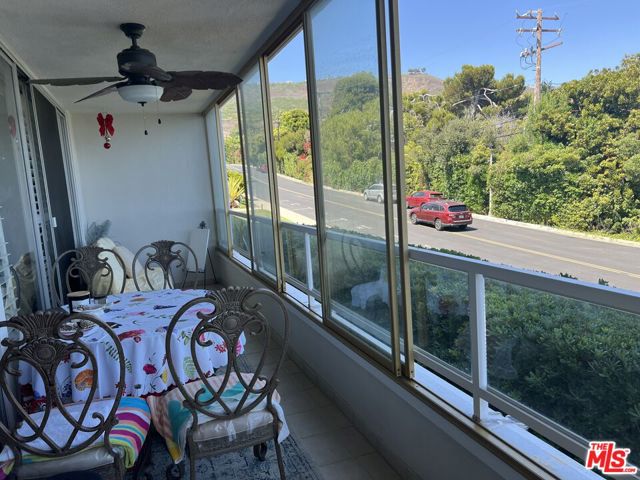 32709 Seagate Drive, Rancho Palos Verdes, California 90275, 2 Bedrooms Bedrooms, ,2 BathroomsBathrooms,Residential,For Sale,Seagate,24411713