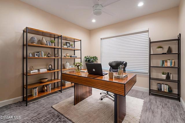 2760 Royal Avenue, Simi Valley CA: https://media.crmls.org/mediaz/f997f035-d63d-4aed-b9c0-e50cacc062e0.jpg