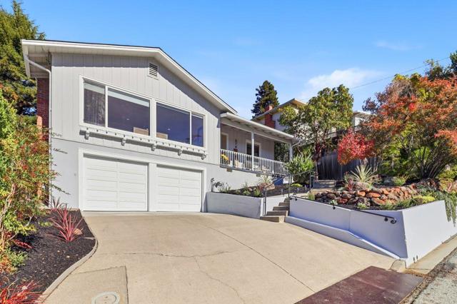 574 Wellington Drive, San Carlos CA: https://media.crmls.org/mediaz/f99891bb-148d-489d-a63a-3714046be7b5.jpg