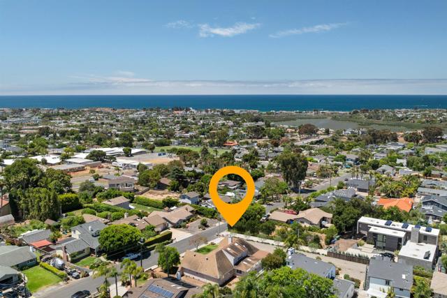 1440 Forest Avenue, Carlsbad CA: https://media.crmls.org/mediaz/f998f11b-b660-42ba-9007-95d74be361e8.jpg