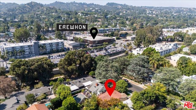 4210 Alcove Avenue, Studio City CA: https://media.crmls.org/mediaz/f999bb68-55b1-4f9d-9f76-20f43342e2de.jpg