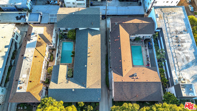 8218 De Longpre Avenue, West Hollywood CA: https://media.crmls.org/mediaz/f999dba2-59c2-46ea-82c4-2c055bb16862.jpg
