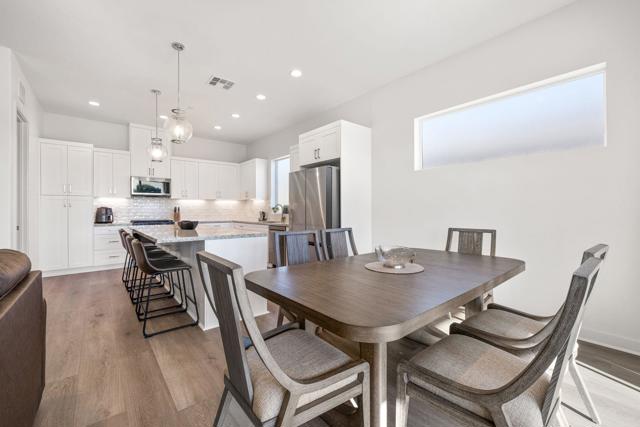 48406 Hepburn Drive, Indio CA: https://media.crmls.org/mediaz/f99a08ba-f0e5-4b2e-b552-8d6db2dc1d79.jpg