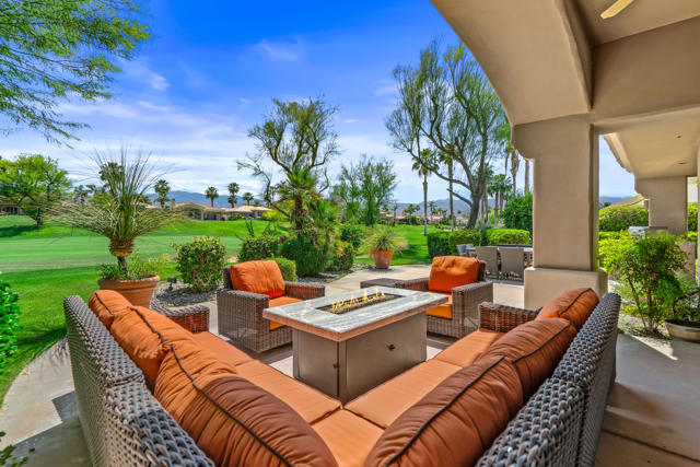 851 Mesa Grande Drive, Palm Desert, CA 92211
