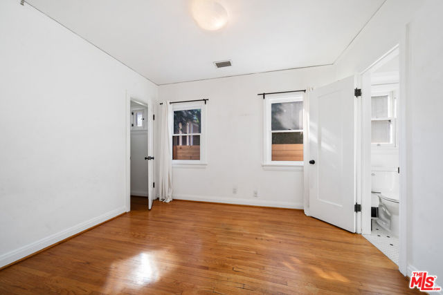 3000 Finch Street, Los Angeles CA: https://media.crmls.org/mediaz/f99bd29a-e856-46ce-9e86-c473387afa67.jpg