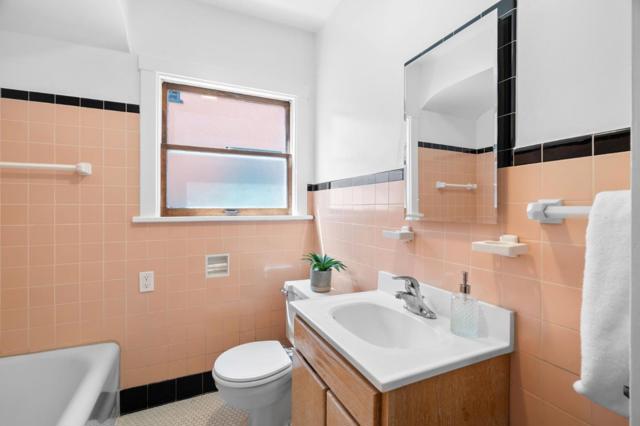 1221 Middlefield Road, Palo Alto CA: https://media.crmls.org/mediaz/f99bddf6-8c31-4b6d-ba1b-869bcfeb1232.jpg
