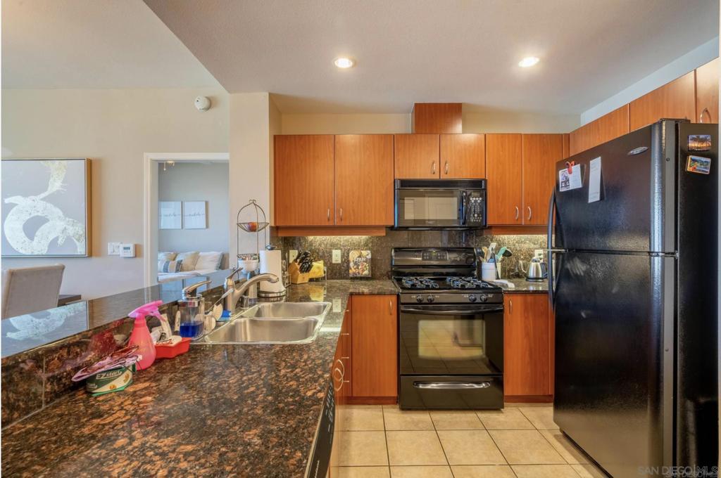 300 Beech St - photo 9