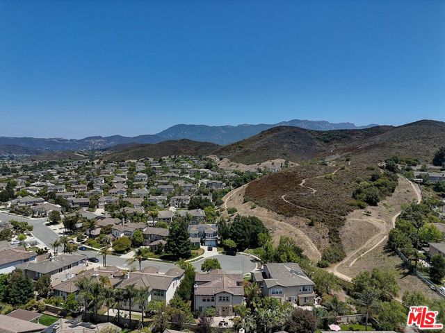 Image 7 of 67 For 5081 Via Camino