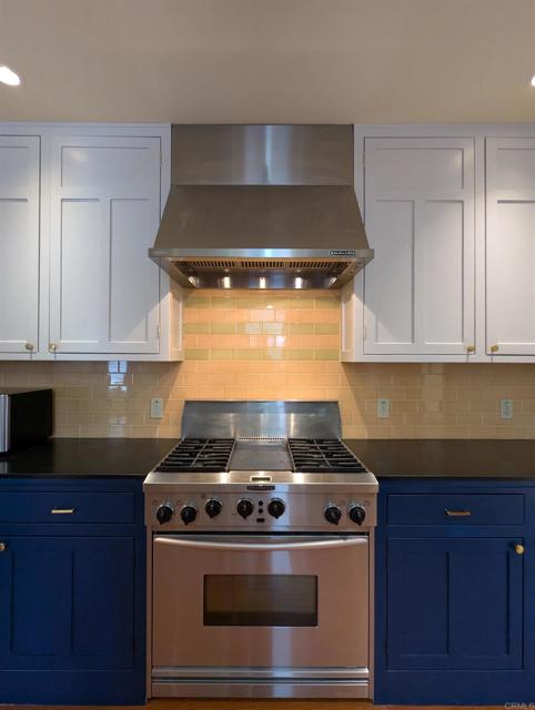 53300 Meadow Drive, Idyllwild CA: https://media.crmls.org/mediaz/f99f1d9f-7898-4503-8d37-11e780477e40.jpg