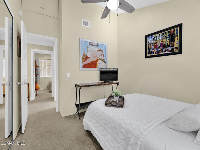 5426 Cedarhaven Drive, Agoura Hills CA: https://media.crmls.org/mediaz/f99ff161-5b98-4ec8-b180-de3372db7ec3.jpg