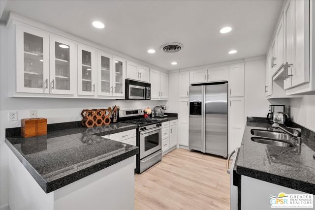 45644 Indian Wells Lane, Indian Wells, CA 92210
