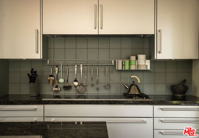 650 San Ysidro Road, Santa Barbara CA: https://media.crmls.org/mediaz/f9a25de3-490e-4a9c-a001-0a2c01fcbd32.jpg