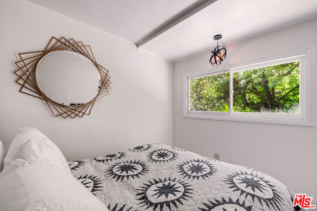 1205 N Beverly Glen Boulevard, Los Angeles CA: https://media.crmls.org/mediaz/f9a291b2-a887-4e96-ae4b-38919099d660.jpg