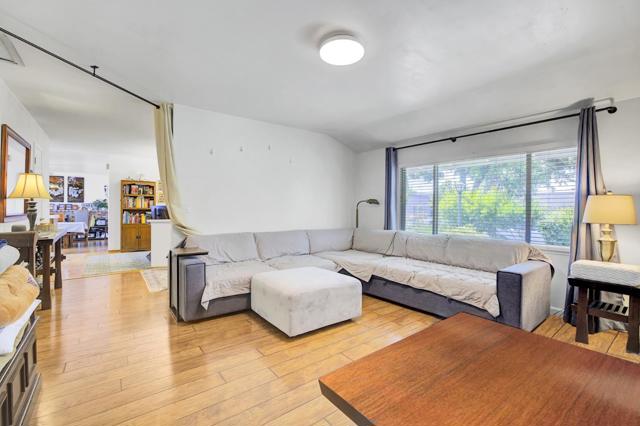 4322 La Torre Avenue, San Jose CA: https://media.crmls.org/mediaz/f9a3728a-ecb9-442f-b02f-f4d0b013c698.jpg