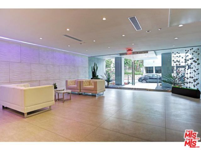 11657 Chenault Street, Los Angeles CA: https://media.crmls.org/mediaz/f9a4a2f3-df14-4400-a4ed-f13ac54b7824.jpg