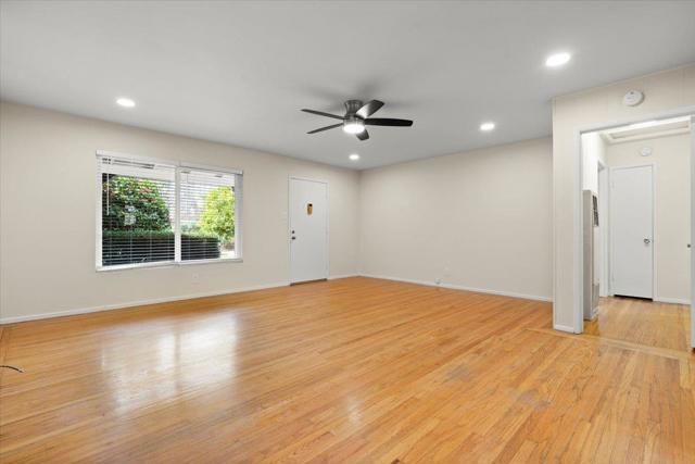 220 Loreto Street, Mountain View CA: https://media.crmls.org/mediaz/f9a59955-3fd9-48c5-a1ed-6ba352592076.jpg
