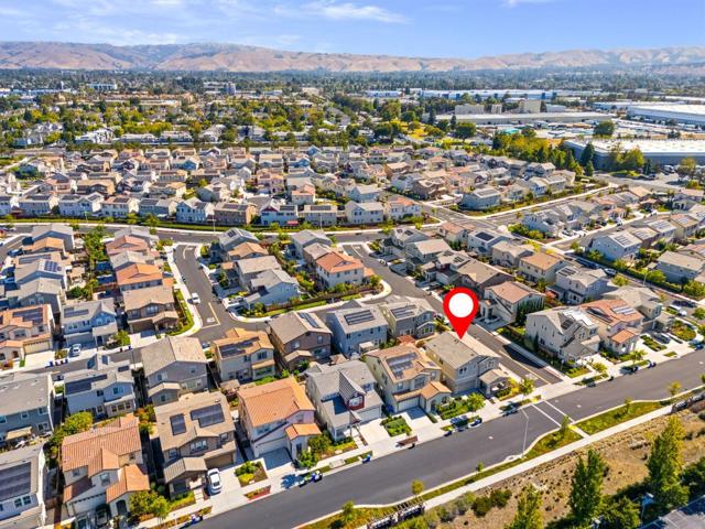 39806 Tomcod Street, Newark CA: https://media.crmls.org/mediaz/f9a5a02e-9aab-49e5-bc08-ade626c97bae.jpg