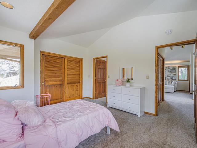 1125 Sumner Avenue, Aptos CA: https://media.crmls.org/mediaz/f9a5a507-4100-4dac-8522-a4887a3526d7.jpg