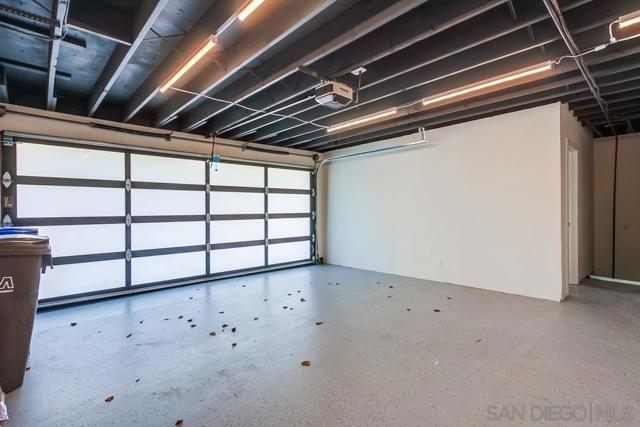 2223 Caminito Preciosa Sur, La Jolla CA: https://media.crmls.org/mediaz/f9a67df9-4182-4e46-ab61-faa9a7d15d87.jpg