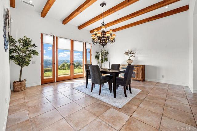 Detail Gallery Image 11 of 48 For 2155 Mil Sorpresas Dr, Fallbrook,  CA 92028 - 3 Beds | 3/1 Baths