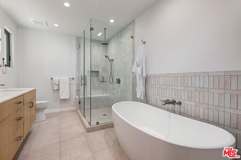 MLS #26840661 image #26