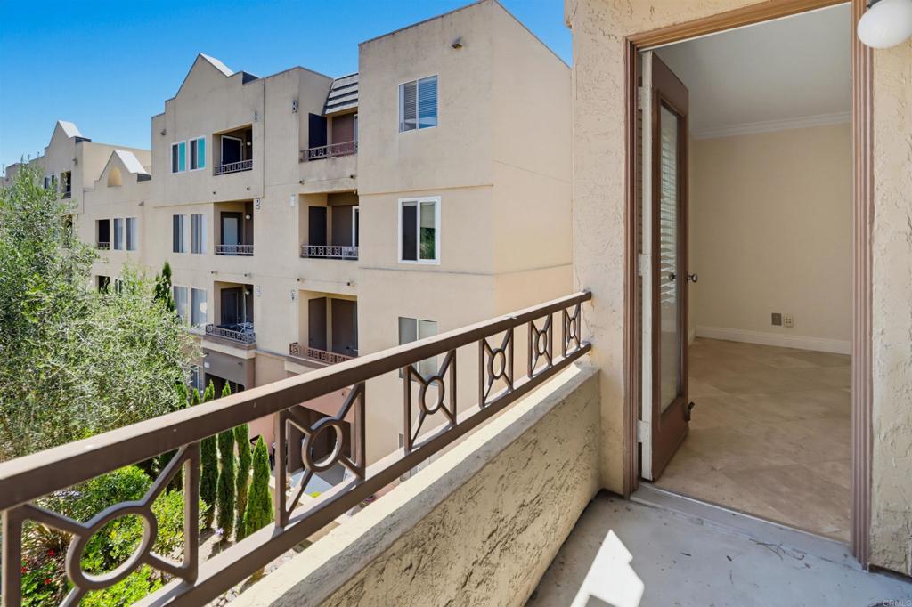 8889 Caminito Plaza Centro - photo 17