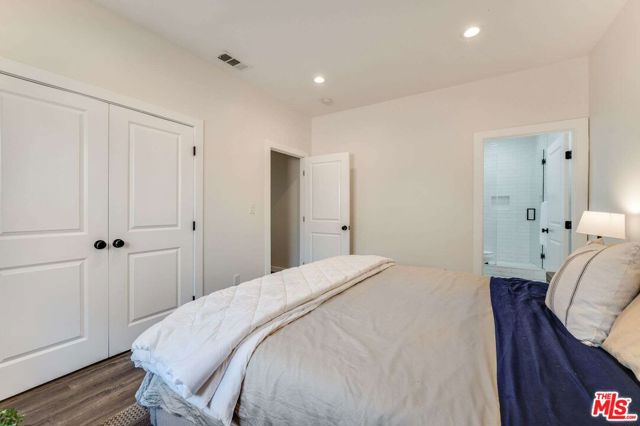 1304 -1306 W 48th Street, Los Angeles CA: https://media.crmls.org/mediaz/f9aaf937-24c5-4a61-9837-893c74c7444a.jpg