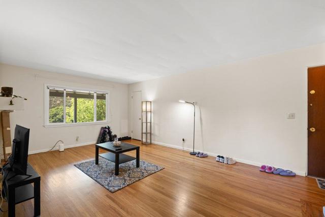 628 Colorado Avenue, Palo Alto CA: https://media.crmls.org/mediaz/f9ac189e-2986-4879-ae2d-02522ebd60f4.jpg