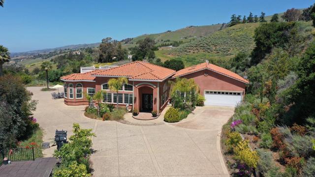 3903 Aborn Road, San Jose CA: https://media.crmls.org/mediaz/f9ac6cdb-e7ab-4e9a-92b0-e6584f70f5bc.jpg