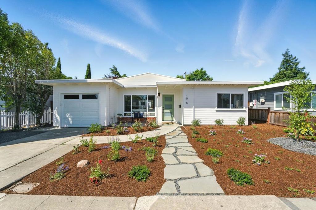 1016 Patricia Avenue