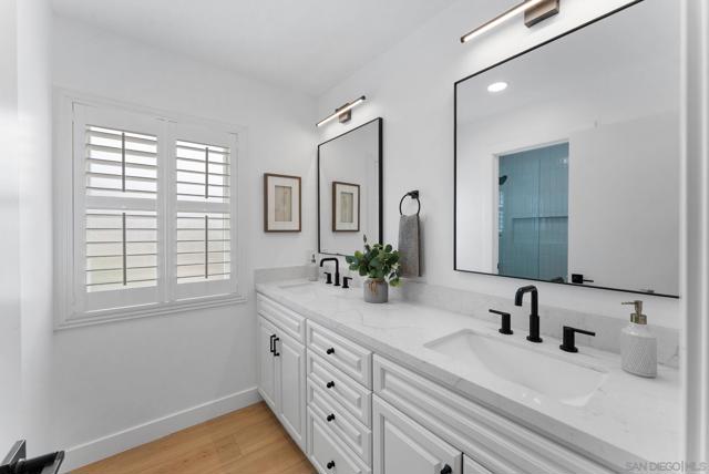 14471 Yukon St, San Diego CA: https://media.crmls.org/mediaz/f9ae4203-54a0-4f0c-89d5-b3a37ef29919.jpg