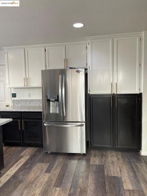 4529 Pronghorn Way, Antioch CA: https://media.crmls.org/mediaz/f9b0be7e-8e26-43f0-9559-62cd10a55397.jpg