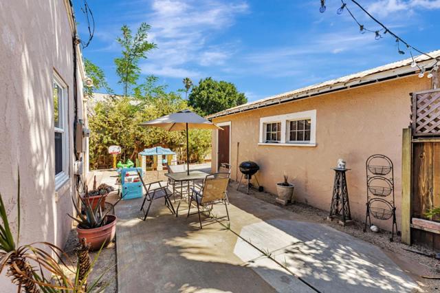 1179 San Benito Street, Hollister CA: https://media.crmls.org/mediaz/f9b114ad-9bb3-4a32-9a35-07f4b753b28a.jpg