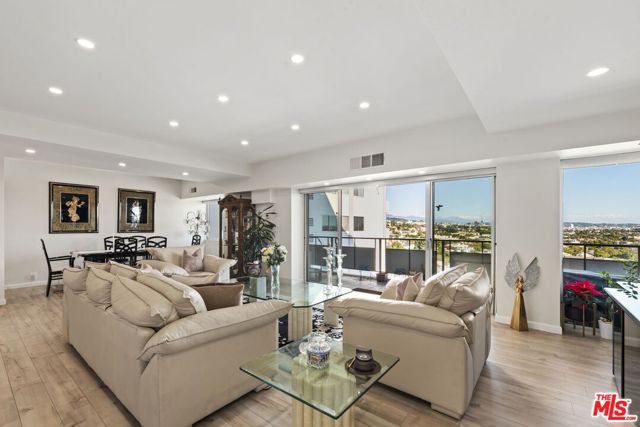 1155 North La Cienega Boulevard, 1002 photo 4