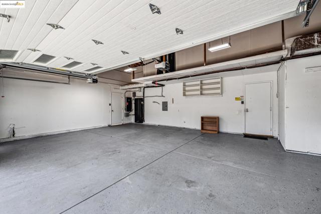 3684 May Rd, Richmond CA: https://media.crmls.org/mediaz/f9b35a01-d2af-4bb8-ba90-587ff86cdb3f.jpg