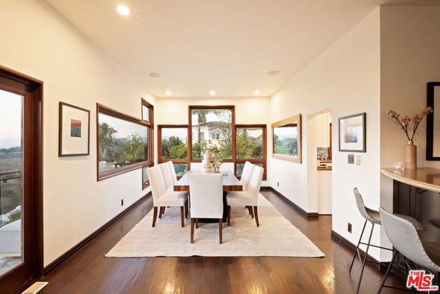 2125 Kew Drive, Los Angeles CA: https://media.crmls.org/mediaz/f9b360c4-485c-402f-be16-d1ab6ee1c29d.jpg