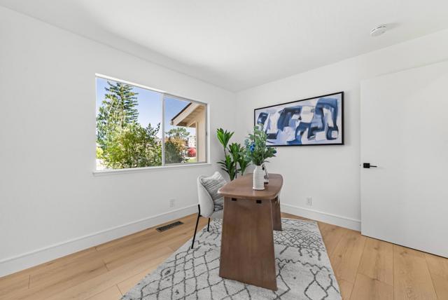 12099 Natoma Court, Saratoga CA: https://media.crmls.org/mediaz/f9b4703c-3d01-44c8-8490-aab78b32c70b.jpg