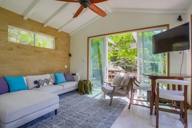 Detail Gallery Image 47 of 55 For 907 Poppy Lane, Carlsbad,  CA 92011 - 4 Beds | 4 Baths