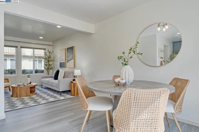 4654 Balboa Way, Fremont CA: https://media.crmls.org/mediaz/f9b6369b-2273-46a6-ae16-812e41a44979.jpg