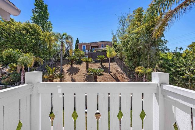 2258 Aventurine Place, Carlsbad CA: https://media.crmls.org/mediaz/f9b65815-a097-451d-a5c5-0b0ae9e5d0ef.jpg