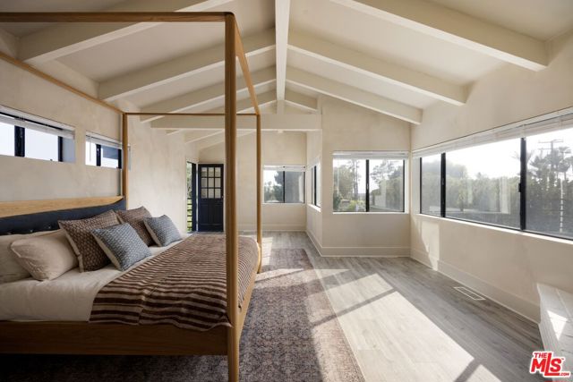 Drew Fenton | 29328 Heathercliff Road Malibu CA | MLS: 7286052