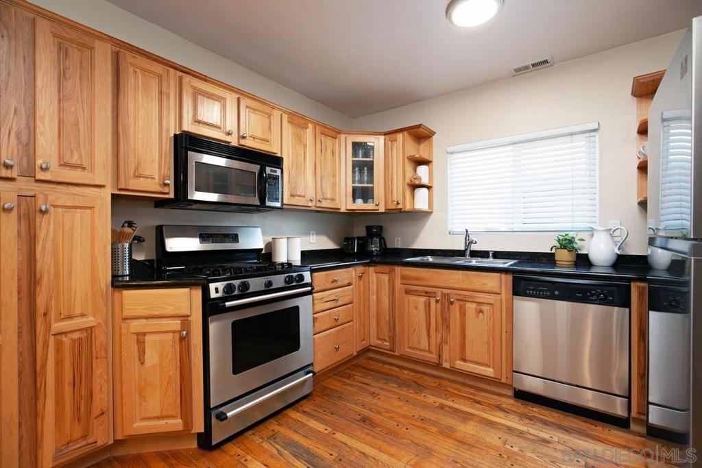 MLS #250040960SD image #8